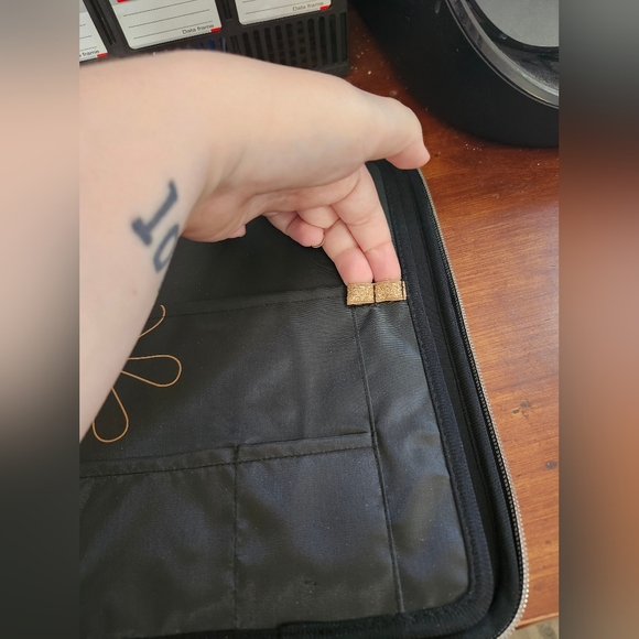 Erin Condren colorblends PlannerFolio - Picture 6 of 7